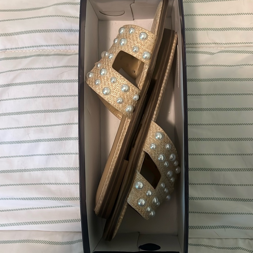 NEW WITH BOX - Steve Madden Hally-RP Size 8.5
